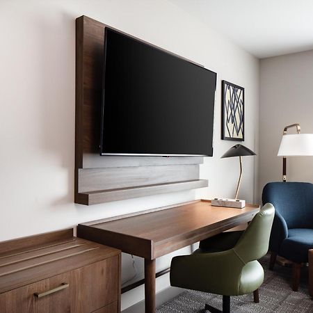 Staybridge Suites - Iowa City - Coralville By Ihg Zewnętrze zdjęcie