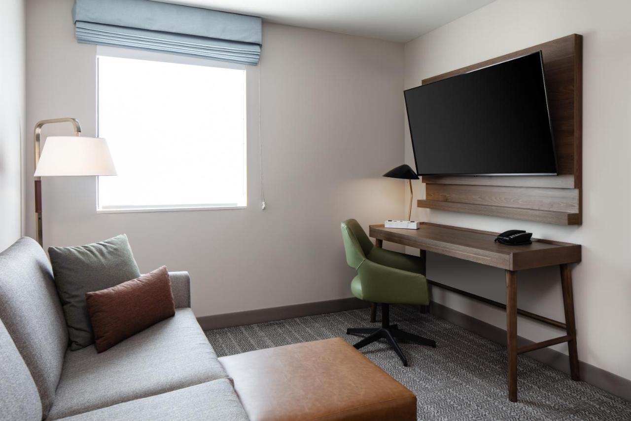 Staybridge Suites - Iowa City - Coralville By Ihg Zewnętrze zdjęcie