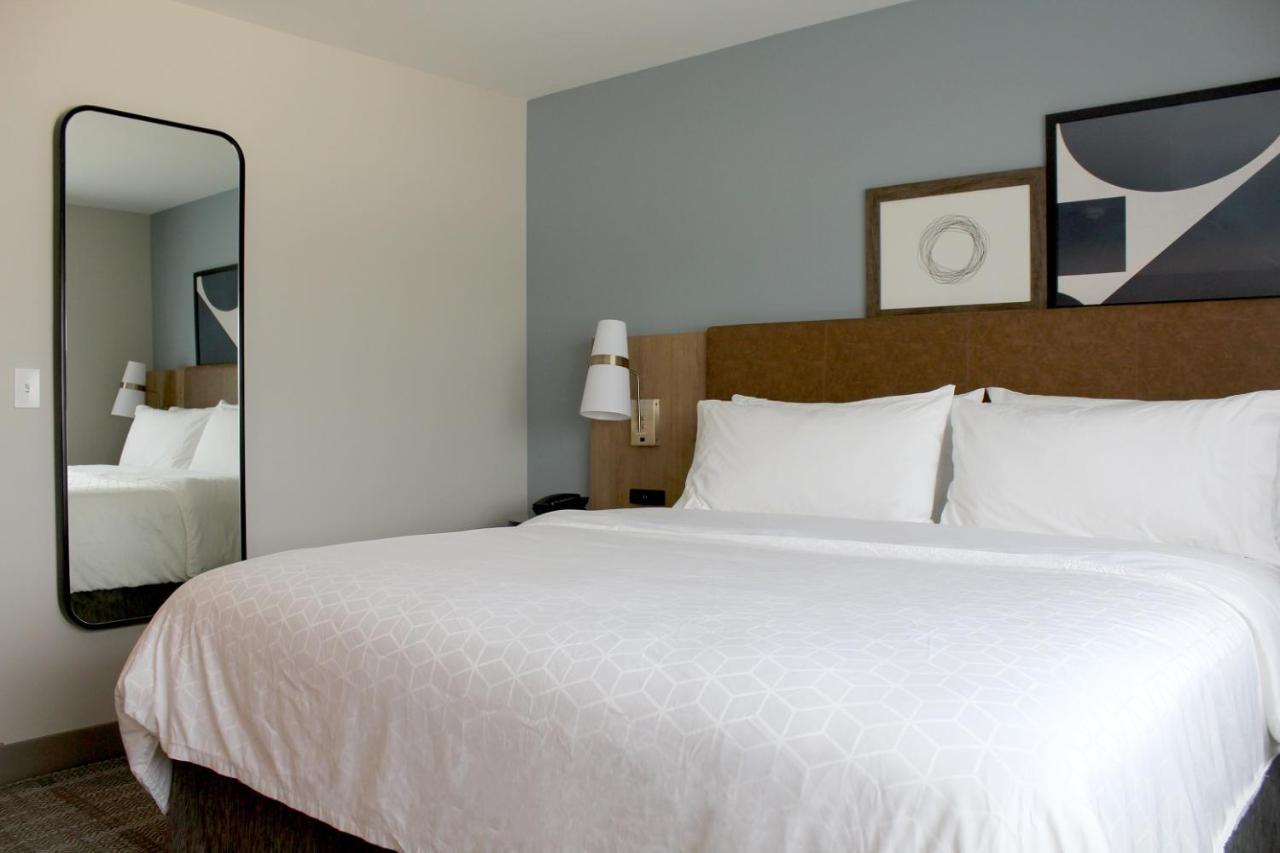 Staybridge Suites - Iowa City - Coralville By Ihg Zewnętrze zdjęcie