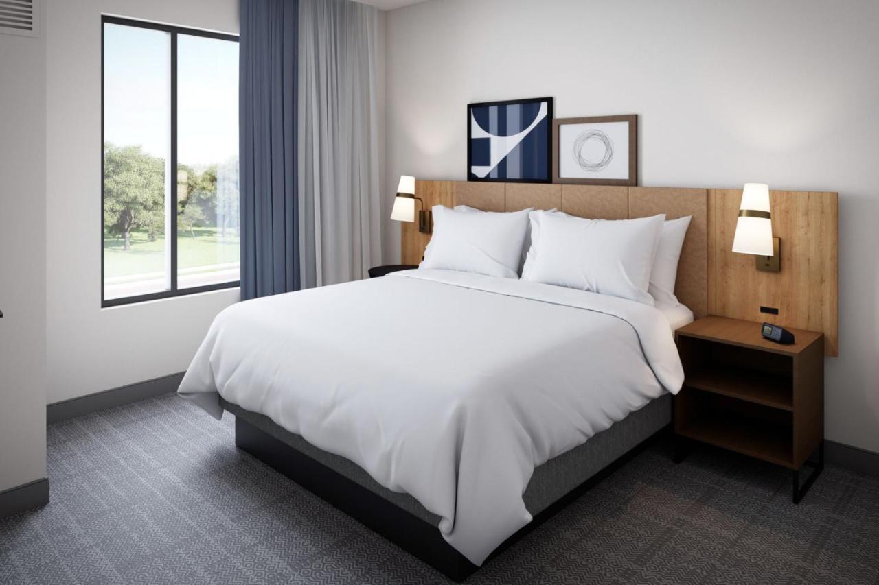 Staybridge Suites - Iowa City - Coralville By Ihg Zewnętrze zdjęcie