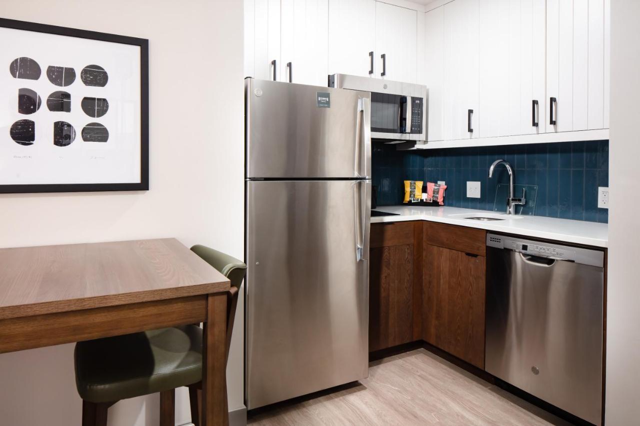 Staybridge Suites - Iowa City - Coralville By Ihg Zewnętrze zdjęcie