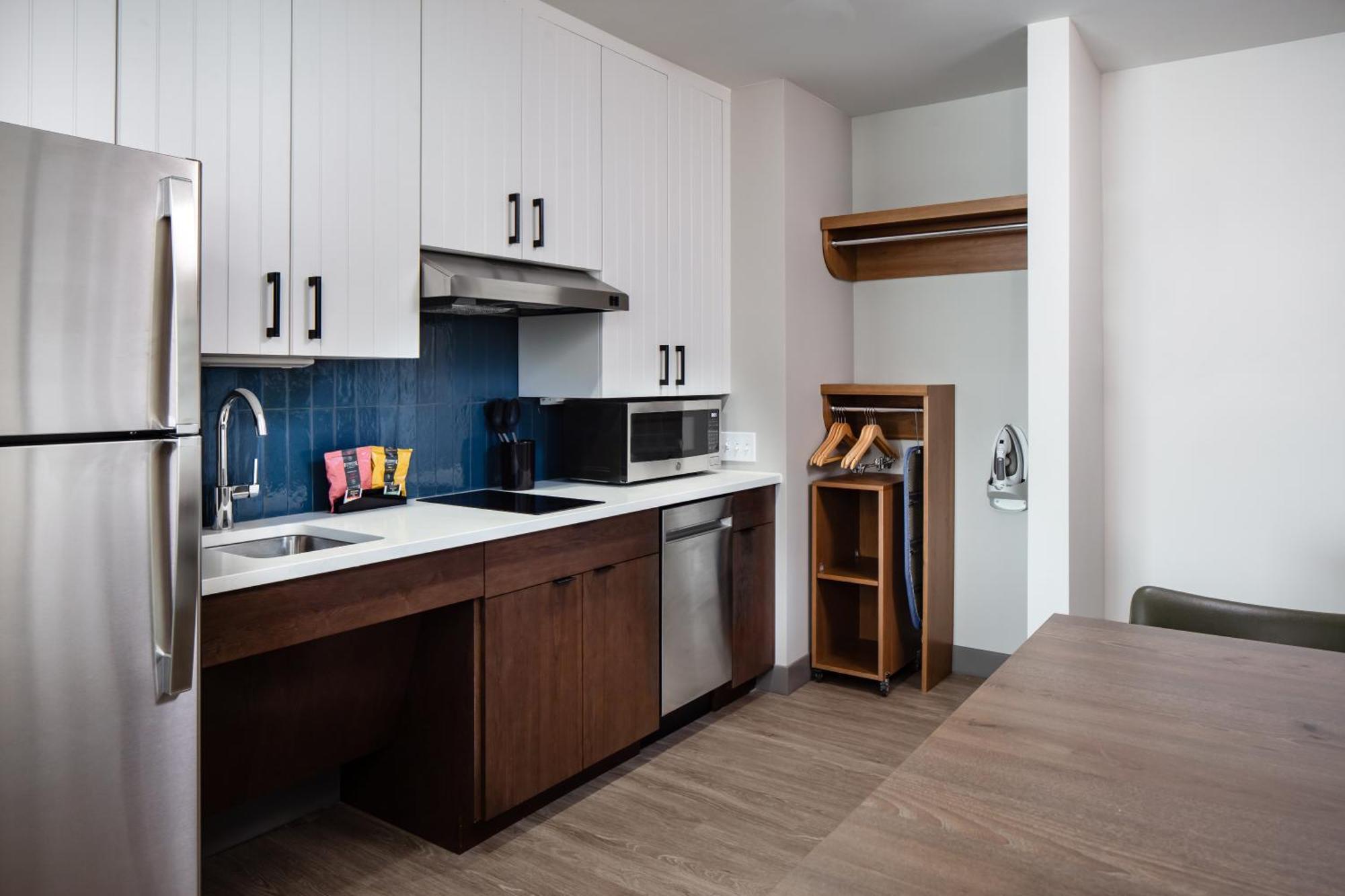 Staybridge Suites - Iowa City - Coralville By Ihg Zewnętrze zdjęcie